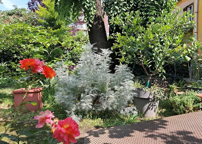 With A Garden Alloggio in famiglia